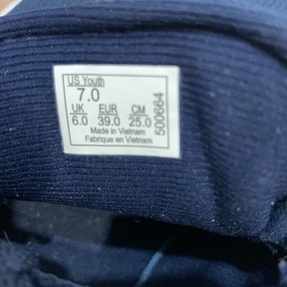 Casual vans shoes - Picture 3 of 3